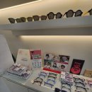 디베라 안경 이미지