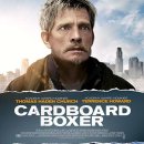 카드보드 복서 ( Cardboard Boxer , 2016 ) 이미지