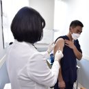 괴산성모병원 의료진 아스트라제네카(AZ)백신 접종 이미지