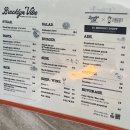 하이루노래연습장 | 바이브, 소문난부부떡볶이, 쫄쫄호떡, 봉용불고기, 하이루탕후루, 코인노래방, 로얄닭발, 듀레베이커리)