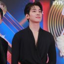 원우 WORLD 이미지