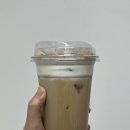 하삼동커피//구룸라떼::칼로리 맛 가격 솔직후기