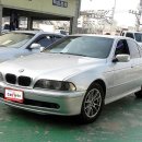 03년 BMW520i 은색 무사고 15만키로 저렴하게 판매합니다 (올수리 수리내역첨부해드림) 이미지