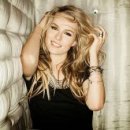 (유)우주산업 | 브리짓 멘들러 디즈니 스타에서 우주 기업 CEO로 변신 근황