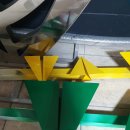 비행기조형물 이미지