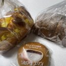 파리바게트 하남사랑점 | 파리바게트 단팥크림빵 모카크림샌드빵 고구마슈크림식빵 칼로리 찐 후기