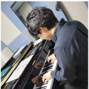 글로리 피아노 이미지