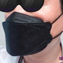 KF94 유케어 황사방역 마스크 블랙 아쉬운 사이즈... by 유니레즈