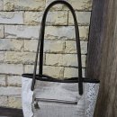 프랑스 자수의 감성 이미지