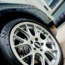 국이타이어 이미지