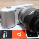 [판매완료]sony nex -3 더블킷 심플한 화이트카메라 팝니다.가격인하 이미지