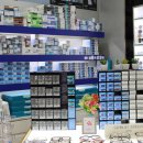 안경 파는 남자 이미지