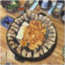 무쇠김치삼겹 - 강서구 명지국제6로 226 | 무쇠김치삼겹