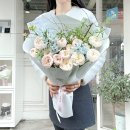 요요플라워 | 대구 경북대졸업식꽃다발 산격동꽃집 복현동꽃집 경북대꽃집 리베르플라워