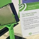 아이폰 5천대 용량? 60TB 괴물 SSD 이미지
