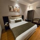 S타임모텔 | 인도 뉴델리 숙소 : 더 릴라 (The Leela Ambience Gurugram Hotel&amp;Residences), IVA Premium by UV Hotels