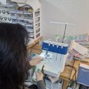 조각보&자수 | [일산 미싱 공방] 자수와 재봉의 '달빛정원'공방 방문 후기. 파프 어드마이어 1000 오버록으로 인터록...