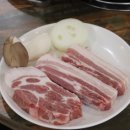 제주함덕흑돼지, 함덕흑돼지 돈주는빠식이: 제주산 오겹살목살 찐맛집이에요!!!♥︎