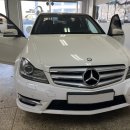 W204 벤츠 C220 노후된 후방카메라 교체 시공 후기