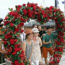 거북선 앞 이미지