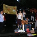 오마이뉴스에 실린 홍대놀이터 촛불집회 이미지