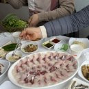 국헌횟집 이미지