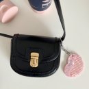 샴푸헤어 | 올리브영 세일 추천템 어노브 헤어트리트먼트 샴푸 키링 굿즈 후기