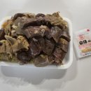 팔천순대와수제족발