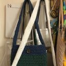 반달인 레드 이미지