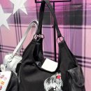 이즈플레이 | 홍대 러브이즈트루 캐캐체 팝업 지갑 캐릭캐릭체인지 후드집업 실착 후기