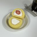 Ran Roll(란롤) | 창원 구암동 추억의 빵집 수제 롤케이크 맛집 란롤(Ran Roll),오리지날 통딸기 후기