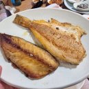 작은시장 횟집 이미지