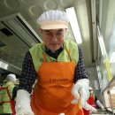 밥퍼주는남자 이미지