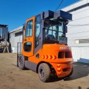 두산 빨갱이 2.5톤 캐빈 디젤중고지게차 1,490만원 이미지