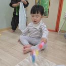 (10/30/금) '망치 소리' 동요를 들으며 놀잇감 교구로 두드려봐요🔨🎵 이미지
