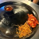 미나리숙성삼겹살 | 안양일번가 맛집 일번가 솥뚜껑 삼겹살, 미나리 숙성 통삼겹살 먹고 온 후기