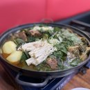황아네뼈다귀탕 | 원주 우산동 맛집 황아네뼈다귀탕 감자탕 후기!