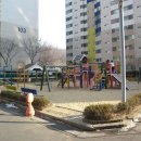 늘푸른아파트 어린이 놀이터 이미지