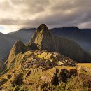 [6월 24일의 역사] 1911년 - 잉카 제국의 유적인 마추 픽추가 발견되다 & 1821.6.24 시몬 볼리바르, 베네수엘라 해방의 기초가 되는 승리 거두다 이미지