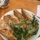 신세계고기장터 | 서울역 맛집 서울역곰탕, 미슐랭 흑백요리사 셰프가 말아주는 맑은 돼지곰탕과 지짐만두 솔직후기