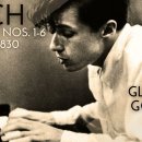 피아니스트 글렌 굴드,그의 음악에는 살아 숨쉬는 듯 한 생명력이 있었고 일반인의 상식을 완전히 뒤엎어버리는 기괴함과 참신함이 공존하고 이미지