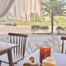 덕천디스퀘어 | [안양 디저트카페 추천] 메가트리아 속 숨은 롤케이크 맛집 파티세리 루시