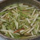 오이식탁 이미지