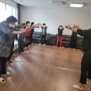 100세시대 건강체조 이미지