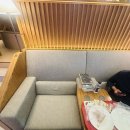 입석목장 | 위례 분위기 좋은 만화카페 ‘그래픽 바이 대신’ 내돈내산 후기 (피자·라면·과자·음료·아이스크림)