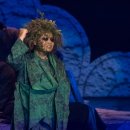 강동아트센터 대극장 한강 이미지