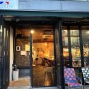 홍대 와인바 데이트 맛집을 찾는다면 부부드꼼뜨와 홍대로!