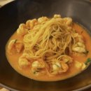 페일블루닷 이미지