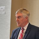 트럼프 측근 "尹 대통령 부당 대우 좌시하지 않을 것"... 與 "법 질서 따라 사형 또는 무기징역" 이미지