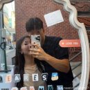 홍대입구역 2번 출구 삼성스토어 앞 이미지